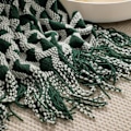Miniatyrbillede 2 af 4: Akrylstrikket Pled, Let og Blød Hyggelig Dekorativ Vævet Pled med Kvaster til Rejser, Sofa, Seng, Sofa, 51x67 Tommer Dark green