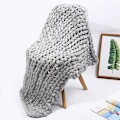 Miniatyrbild 7 av 8: Elegant Sofföverdrag, Hudvänlig Chunky Pläd, Handgjord för Hållbarhet och Mjukhet, Merinoull Säkerställer Naturlig Elasticitet