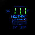 Miniatyrbilde 3 av 3: USB-porter Bil Lader Spenningsvisning Voltmeter Kjøretøy Strøm IP66 Vanntett 2.1AGrønn DC12-24V