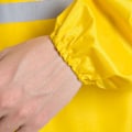 Miniatyrbillede 1 af 2: Lang Regnjakke Tykk Reflekterende Regnjakke Genanvendelig Poncho Vandtæt Stilfuld Lang Regnjakke til Udendørs Gul XXXL