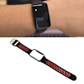 Pikkukuva 1 / 8: Hengittävä silikoninen ranneke Mi Band 7 Pro:lle, suojakotelolla - Musta punainen ja musta kotelo