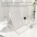 Miniatyrbillede 8 af 8: Rejse Spejl med Lys Bluetooth Højttaler LED 3 Farver Dæmpbar Bordmodel Foldbar Hvid