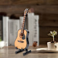 Miniatyrbillede 4 af 5: Miniatur Træguitar Model Display Mini Ornamenter Håndværk Hjem Decor (10cm)