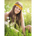 Miniatyrbilde 6 av 7: 8 stykker solsikke krone hårkrans Daisy blomst pannebånd Hippie pannebånd Justerbare blomster brude hodeplagg for hippie fest bryllup festivaler