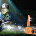 Miniatyrbild 8 av 8: Survival Buddy, Nödradioväder, Am Fm-åtkomst till viktiga uppdateringar, Solcellsvev, Batteridriven, Infällbar läslampa, Din