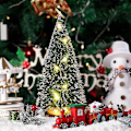 Miniatyrbild 1 av 5: Mini Cederträ Julgran Med LED-lampor Fest Litet Tallträd Hem Juldekor Gåva Warm Light