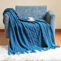 Miniatyrbillede 3 af 5: /#/Helårs Sofatæppe - Blå 130 x 230 cm - Strikket Pom Pom/#/