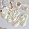 Miniatyrbillede 1 af 6: #5 stk. Hvide blonde coquettes - én størrelse#