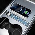 Miniatyrbild 4 av 5: Tesla Model 3/Y Smart Dockingstation Multi-Port USB-C Multi