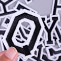 Miniatyrbillede 2 af 5: /#/26 stk. engelske alfabet-patches, broderede stofpatches/#/