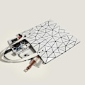 Miniatyrbillede 4 af 5: Ny Geometrisk Diamant Splejsning Dame Taske 6 Gitre Samme Stil Håndholdt Skuldertaske
