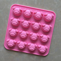 Miniatyrbild 3 av 5: Set med 4 Silikonformar i Grisform för Gelé, Fudge, Hårda Godis