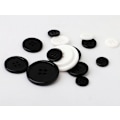 Pikkukuva 3 / 3: 100 kpl pyöreitä ompelunappeja ?20x3 mm, 4 reikää - väri (Wh