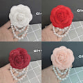 Miniatyrbilde 3 av 3: Elegant Kamelia Faux Perle Brosje Kvinner Jenter Retro Sløyfe Blomster Pin Hvit