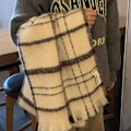 Pikkukuva 3 / 5: #Syksyn ja talven monipuolinen tupsuhuivi lämmin ja paksu huivi#