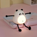 Miniatyrbillede 5 af 5: Natlampe Mini Sød Pink Gris Design Telefonholder Bedårende Varmt Lys Genopladelig Afslappende LED Natlampe