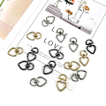 Miniatyrbilde 2 av 5: /#/Hjerte Swivel Spænder 20 Stk Karabinhage Vedhæftning Hjerteformet Nøglering Mini Karabinhage Klip til Forbindelse Nøgle DIY Dekoration 4 Farver/#/