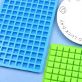 Miniatyrbilde 5 av 5: 2 Pakker Firkantet Silikonform, 126 Hulrom Fleksible Og Non-stick Isbitbrett