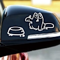Miniatyrbillede 1 af 5: Kat og skål bilsticker, flere farver