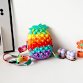 Pikkukuva 2 / 5: #Pop It -lompakko Fidget-lelupaketin kanssa, Pop It -käsilaukku tytöille, Pop It -laukku #