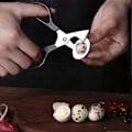 Miniatyrbilde 3 av 4: 2 stk. Saks for Vaktel Eggeskall i Rustfritt Stål, Liten Vaktel Eggåpner Sigarkutter Verktøy for Hjemmekjøkken