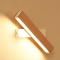 Miniatyrbild 2 av 2: LED Vägglampa för inomhus, 360° Rotation med Enkel Massiv Trälampa
