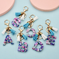 Miniatyrbillede 3 af 4: A-Z Alfabetbogstav Tassel Akryl Nøglering Taske Bil