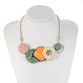 Miniatyrbild 3 av 3: Halsband Mode Färgglada Resin Berlocker Chunky Halsband Boho Chic Berlock Statement Halsband Regnbågsfärg Geometriskt Chunky Halsband för Kvinnor