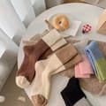 Miniatyrbild 4 av 5: Women's Thick Striped Socks Comfortable Casual Socks Solid Color Fashion High Quality 5-Pack