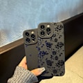Miniatyrbild 3 av 8: iPhone 16 Pro Max Skal 6,9 tum 2024, Estetisk Hjärtan Print iPhone 16 Pro Max Skal för Kvinnor Flickor Män, Silikon Skyddande Telefonfodral för iPhone Flower iPhone 12 Pro