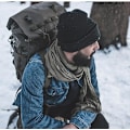 Miniatyrbillede 2 af 5: 2 pak unisex huehatte til mænd og kvinder strikkede vinterhuehatte（mørkeblå）