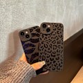 Miniatyrbild 4 av 8: iPhone 16 Pro Max Skal 6,9 tum 2024, Estetisk Hjärtan Print iPhone 16 Pro Max Skal för Kvinnor Flickor Män, Silikon Skyddande Telefonfodral för iPhone Leopard Print iPhone 15