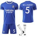 Miniatyrbillede 1 af 2: 2025-2026 Real Madrid Udebanetrøje Blå Børn & Voksen Fodboldtrøje med Strømper No.5 Bellingham No.5 Bellingham 18 No.5 Bellingham