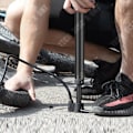 Miniatyrbillede 3 af 4: TD® Mini cykelpumpe universel til elektriske køretøjer og motorcykler, egnet til cykler, biler, mountainbikes, landevejs- og bolde.
