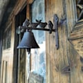 Pikkukuva 4 / 4: HTBE® Retro nostalgiset valurautakellot B & B ovikynttilä sisustuselementti luova seinävaate ovikello eurooppalaista tyyliä ja amé