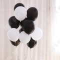 Miniatyrbillede 2 af 4: TD® Sort latex balloner 28 cm 100 stk i farverne sort, hvid - dekorative balloner til arrangementer, fødselsdage, fester, dimissioner..