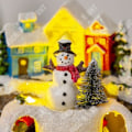 Miniatyrbild 2 av 4: TD® Ny lysande julmusik, självlysande litet hus, prydnader i harts, elektriska juldekorationer