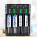 Miniatyrbillede 2 af 4: HTBE® Li-ion batteri med 4 pladser AA Ni-MH 1,2 V USB 2A interface oplader Intelligent Li-ion batteri oplader
