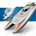 Miniatyrbild 4 av 4: TD® High Speed Yacht Racing Speedboat Toy för barn 2,4G Fjärrstyrd båt 7,4V batteri med stor kapacitet
