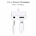 Pikkukuva 3 / 4: 2 in 1 Lightning-adapteri Latauslaite iPhone X:lle, iPhone 8/8 Plus:lle, iPhone 7/7 Plus:lle. Musiikkikuulokkeiden adapteri 3,5 mm kuulokkeille. Vit