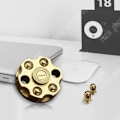 Pikkukuva 3 / 4: TD® käsikierrettävät lelut, jotka lentävät, puhdasta kuparia, urheilupallot, aikuisille, sormien puristustyynynä, värikkäät fidget-leikit, lapsille,