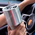 Pikkukuva 4 / 4: TD® Isolointimuki 30oz AutoMuki 304 Ruostumaton Teräs Eristetty Muki Tyhjiö Kaksoisrakenne Jääbaarimuki Sopii Kuumalle ja Kylmälle Kahville