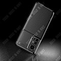 Miniatyrbillede 4 af 4: TD® Altopholder til mobiltelefon med stødabsorbering, alt inklusive i kulfiber til Xiaomi 12, 3-dimensionelle teksturerede frostede taster.
