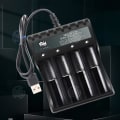 Miniatyrbillede 3 af 4: INN® Lithiumbatterioplader 3,7 V med 4 pladser til nikkel-cadmium batteri 1,5 V USB fire uafhængige opladningsstøtter