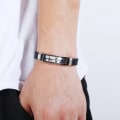 Miniatyrbild 5 av 5: Mode Man Man Armband Enkel Silikon Rostfritt Stål Armband Armband Dekoration