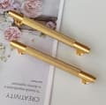 Miniatyrbillede 1 af 5: Sæt med 2 Guld Moderne Skabshåndtag 128mm Hul Afstand Køkken D