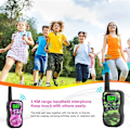 Pikkukuva 5 / 5: Kaksi sinistä ja pinkkiä lasten walkie-talkia taustavalaistulla LCD-näytöllä