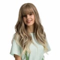 Miniatyrbilde 3 av 5: En 24 tommer lang krøllete parykk for kvinner Blond Naturlig Synt