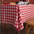 Miniatyrbilde 2 av 5: ##/Duk 140 x 140 cm rubin hvit rutemønster##/