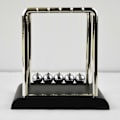 Miniatyrbilde 2 av 5: Eksperiment Newton Pendel Slitesterk Klassisk Metall Eksperiment Newton Vugge for Fysikk på Videregående Skole M